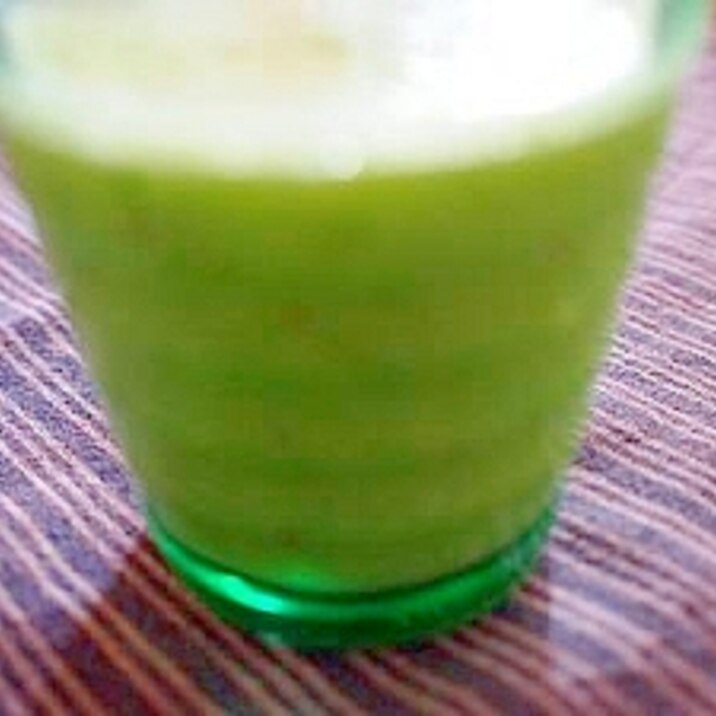 糖類なしの野菜ジュース♪ 水菜・りんご・ヨーグルト